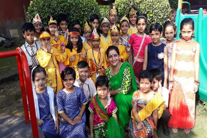Rao Man Singh Senior Secondary School campus photo 7 of 8 — Najafgarh
