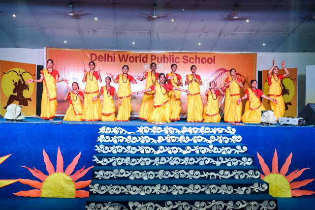 Delhi World Public School campus photo 21 of 30 — Knowledge Park V