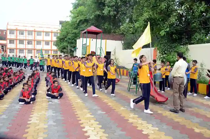 Arya Vidya Mandir Senior Secondary School campus photo 3 of 4 — Ballabgarh