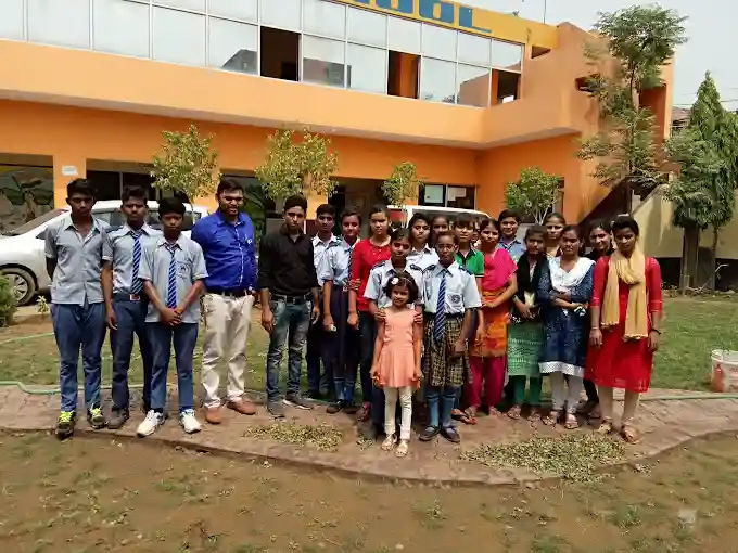 K M Convent School campus photo 4 of 8 — Sector 54