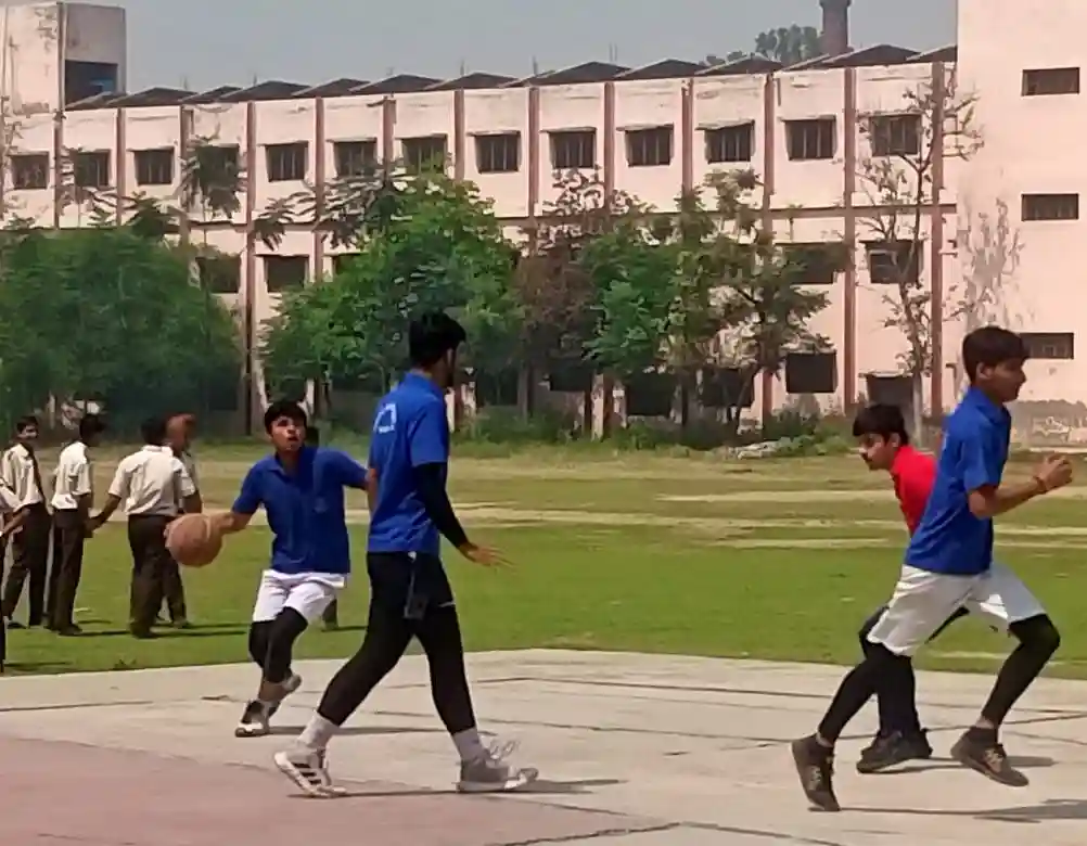 Hindu Vidyapeeth campus photo 19 of 20 — Thana Darwaja