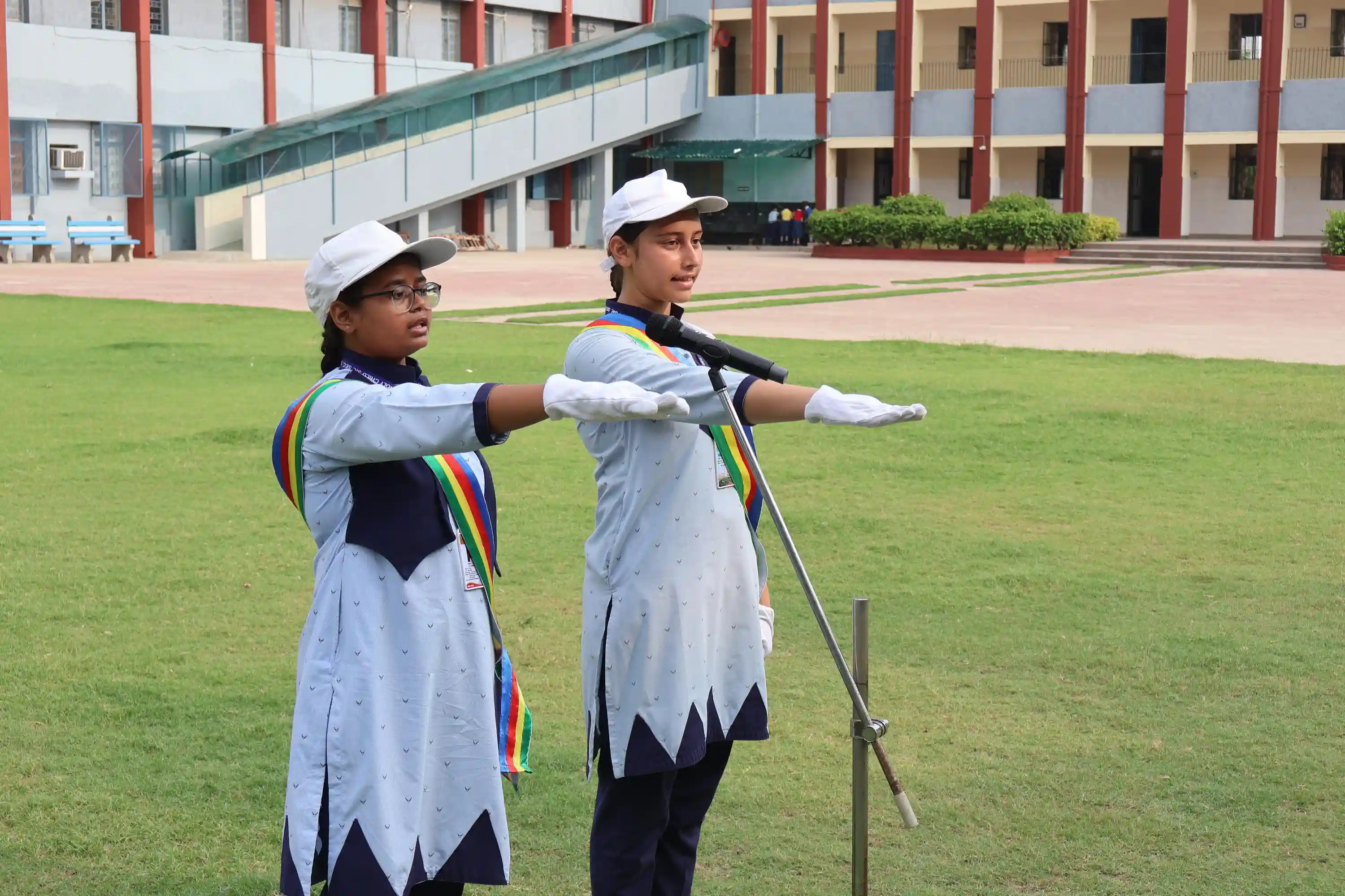 Holy Child Senior Secondary School campus photo 8 of 15 — Thana Darwaja