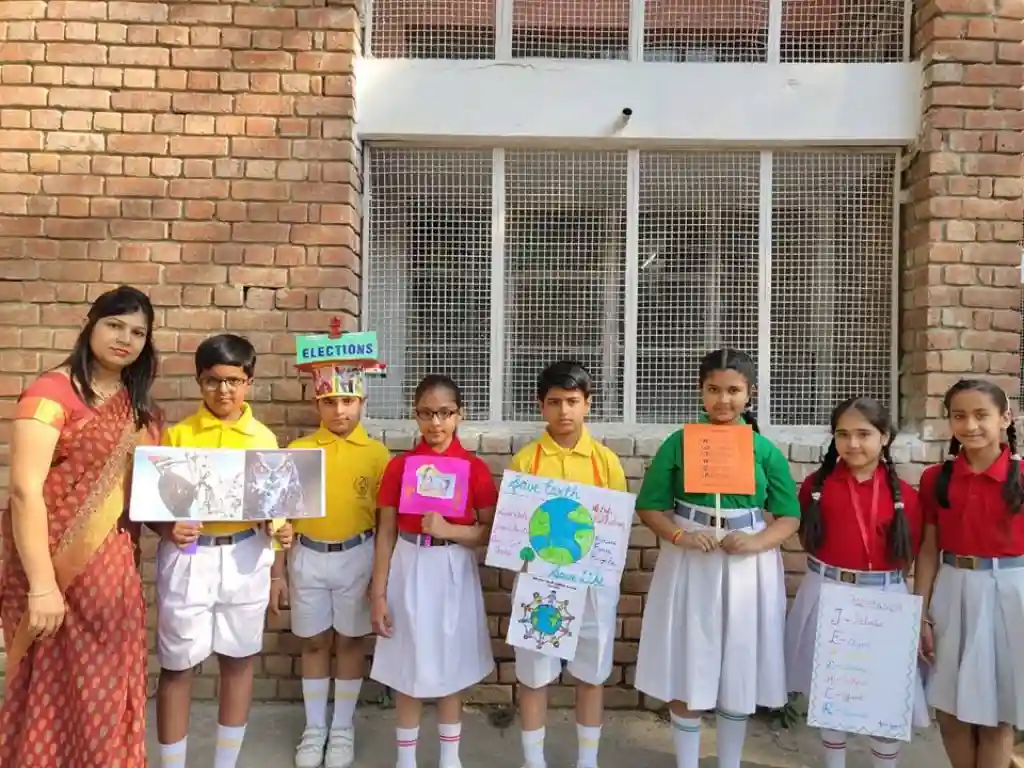 Jankidas Kapur Public School campus photo 3 of 30 — Thana Darwaja