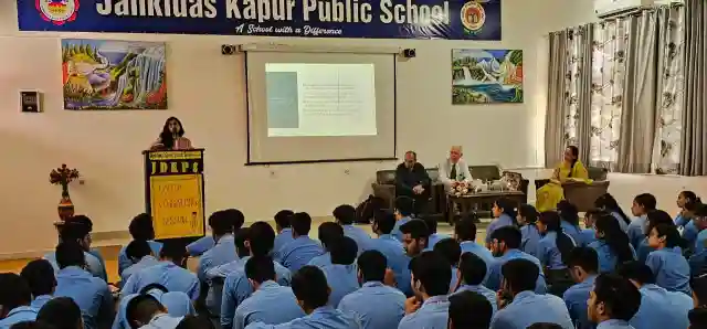 Jankidas Kapur Public School campus photo 4 of 30 — Thana Darwaja