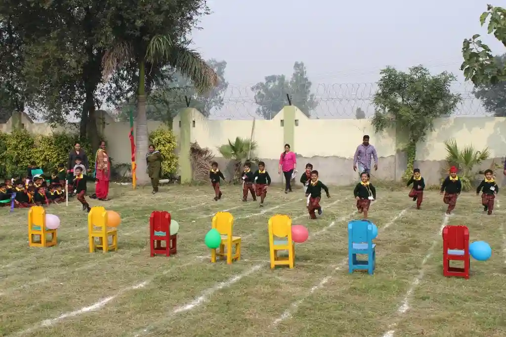 Kirorimal Public School campus photo 5 of 9 — Thana Darwaja