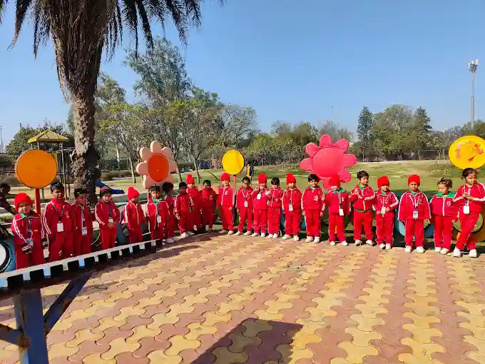 Mamchand Public School campus photo 3 of 27 — Thana Darwaja