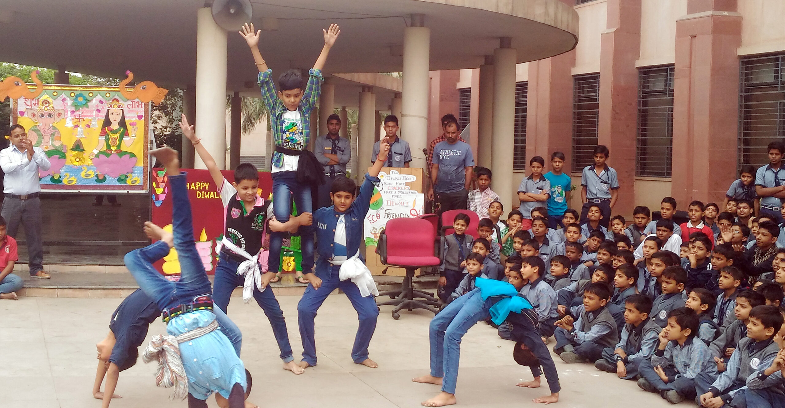 Panchsheel Balak Inter College campus photo 2 of 21 — Noida