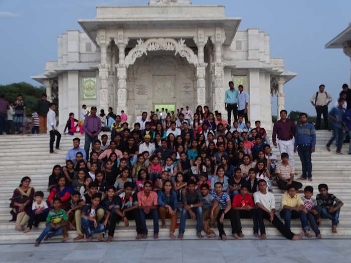 Shri Ramswaroop Memorial Public School campus photo 17 of 30 — Lucknow