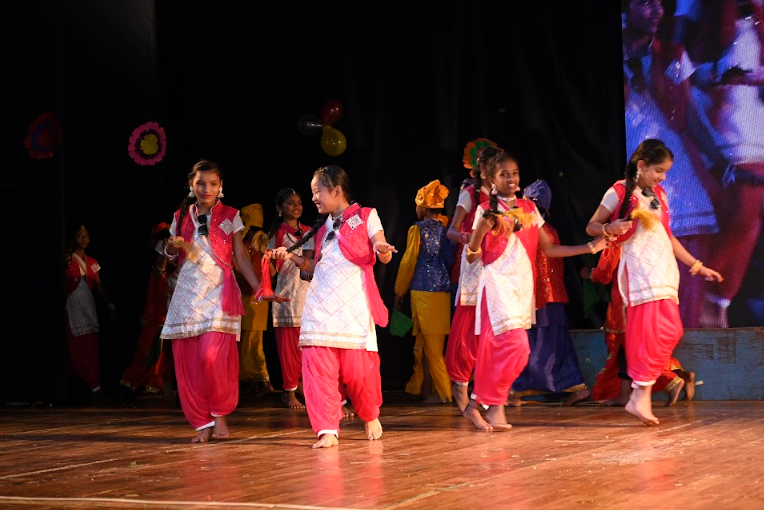 DB Nimbarkar Eng Medium School campus photo 8 of 23 — Pimpri Chinchwad