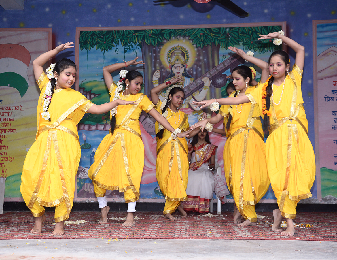 Adarsh Gyan Sarovar Balika Vidyalaya campus photo 8 of 10 — Gamri