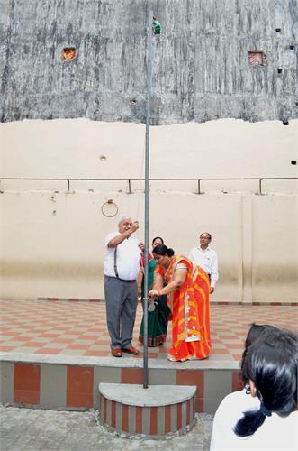Arwachin Bharti Bhawan Senior Secondary School campus photo 11 of 17 — Balbir Nagar