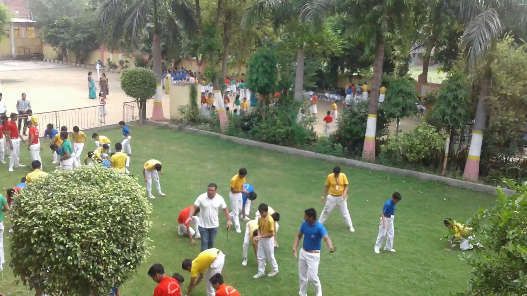 Cosmos Public School campus photo 4 of 6 — Vasundhara Enclave