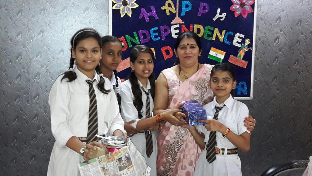 D.R.P. Convent Secondary School campus photo 6 of 10 — Karawal Nagar
