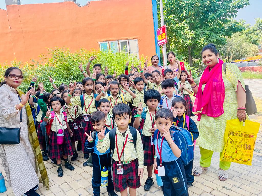 Divyansh Public School campus photo 4 of 16 — Nangloi