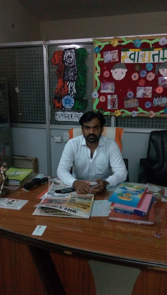 L.R Memorial Convent School — Tukhmirpur campus