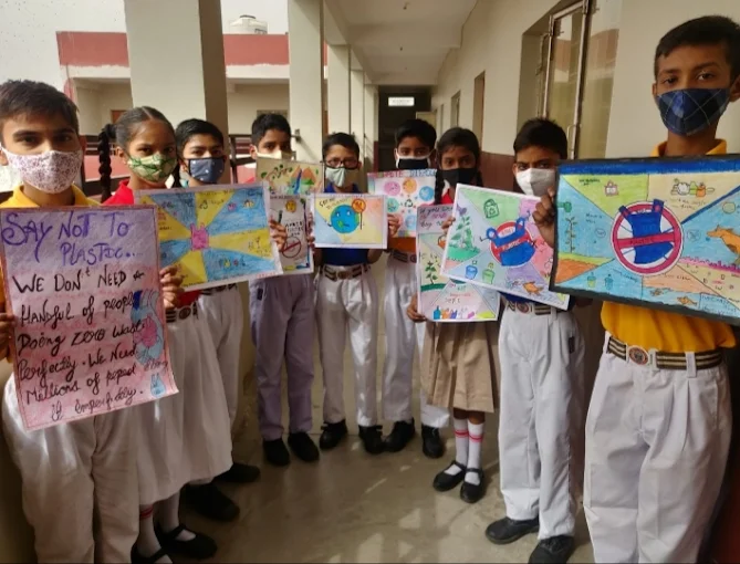 Moti Memorial Public School campus photo 2 of 2 — Mayur Vihar Phase 3