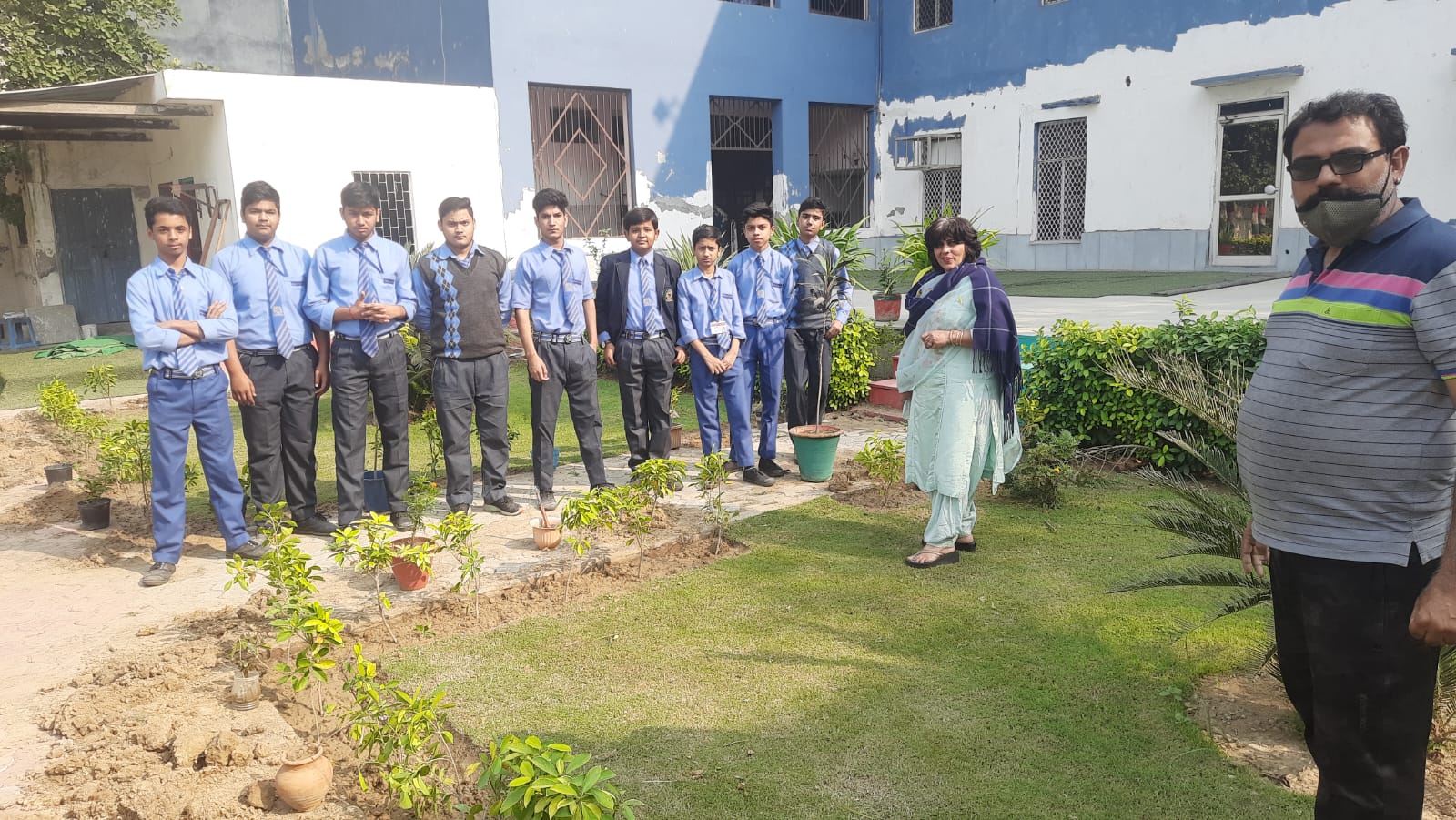 Navjeevan Adarsh Public School campus photo 18 of 30 — Gautampuri