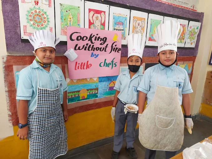 Navyug School campus photo 3 of 11 — Gole Market