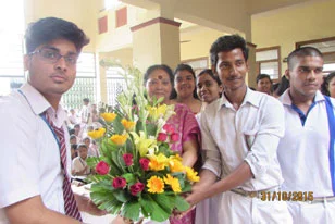 Raisina Bengali Senior Secondary School campus photo 6 of 30 — Gole Market