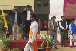 Raisina Bengali Senior Secondary School campus photo 4 of 30 — Gole Market