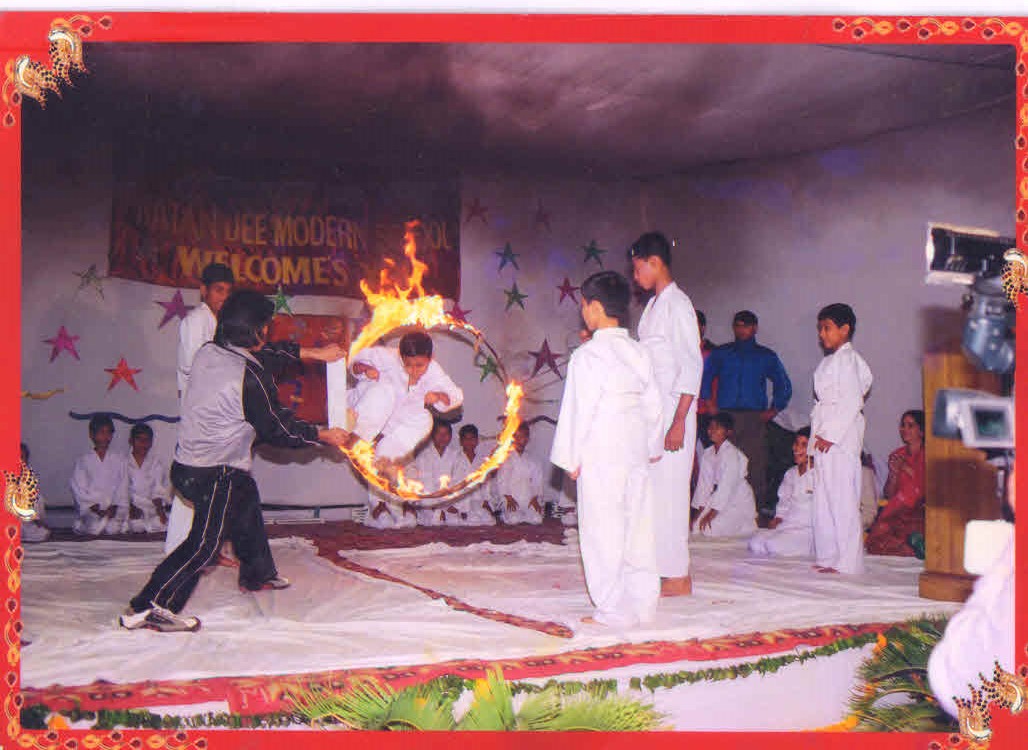 Ratanjee Modern School campus photo 2 of 30 — Badarpur