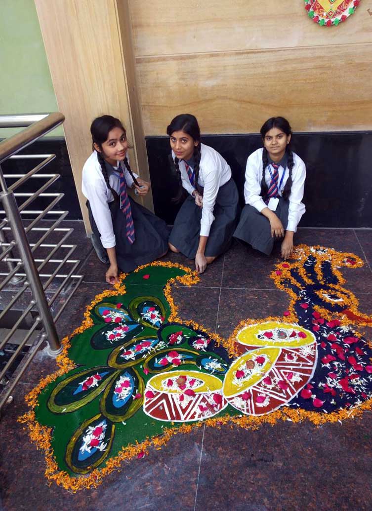 Ratanjee Modern School campus photo 10 of 30 — Badarpur
