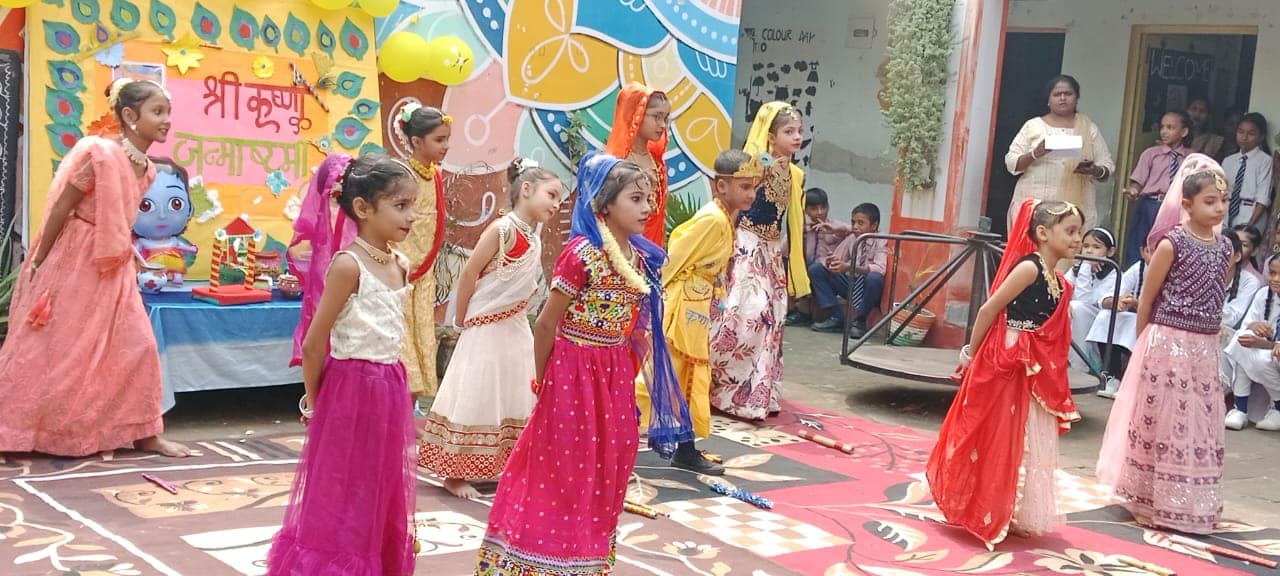 SD Gyanodaya public school campus photo 8 of 30 — Hastsal