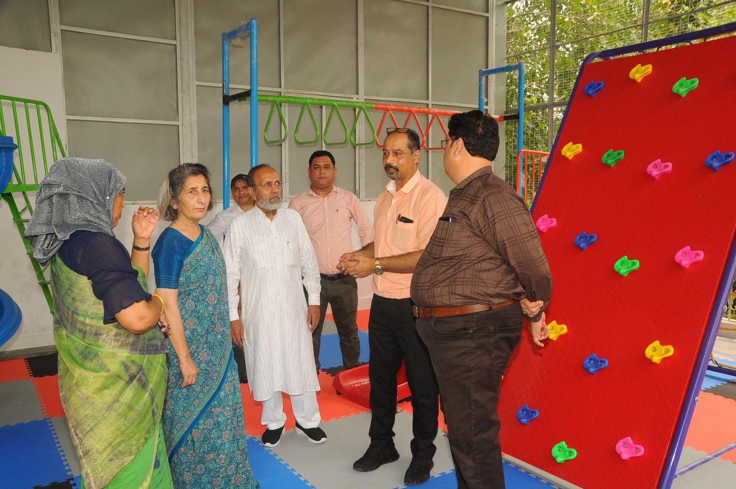Crescent School campus photo 28 of 30 — Darya Ganj