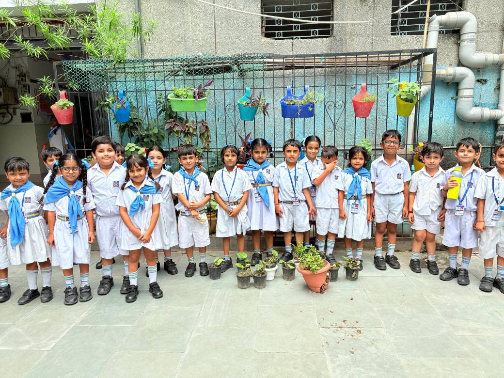 Guru Harkrishan Public School campus photo 3 of 30 — Karol Bagh