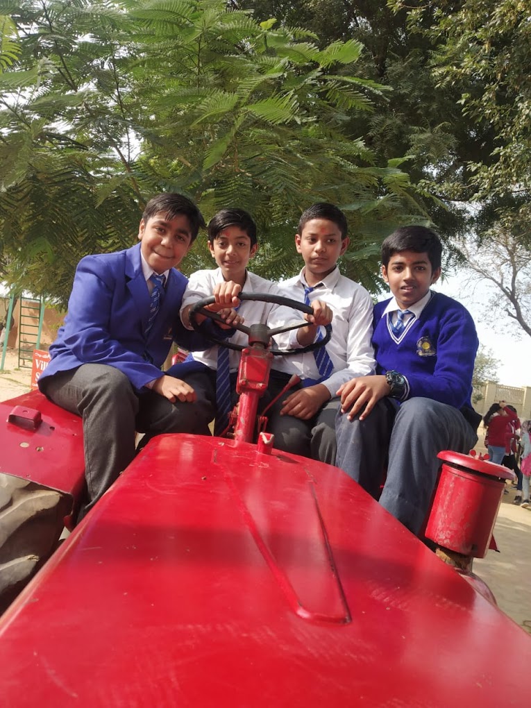Sree Chaitanya Public School campus photo 5 of 7 — Rohini