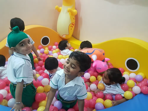 Vivek Summit School campus photo 21 of 30 — Patel Nagar