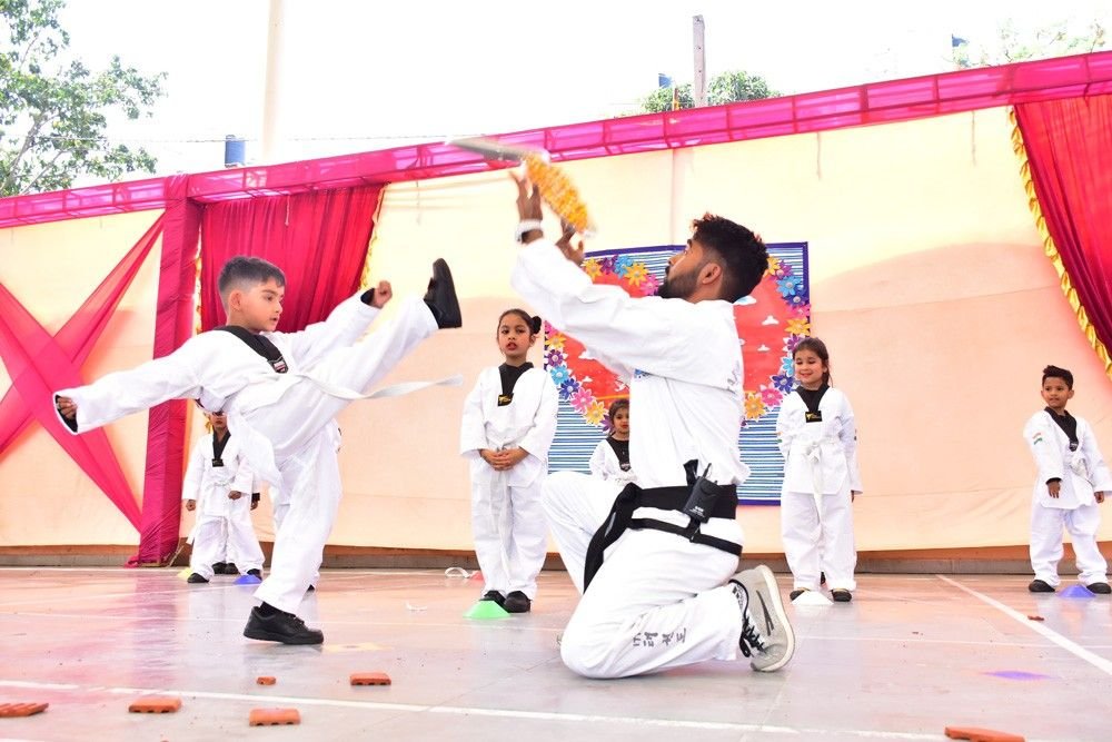 St. Froebel Senior Secondary School campus photo 15 of 30 — Paschim Vihar