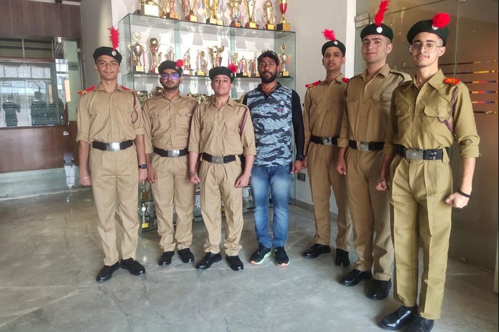 St. Froebel Senior Secondary School campus photo 23 of 30 — Paschim Vihar