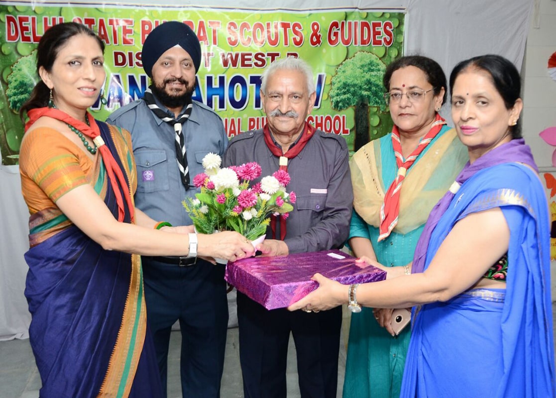 Rainbow English School campus photo 9 of 30 — Janakpuri
