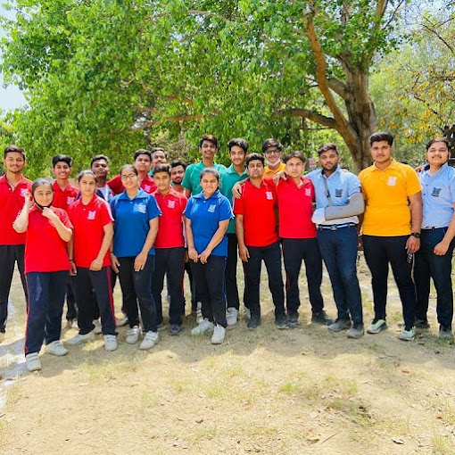 Divine Happy Senior Secondary School campus photo 5 of 7 — Paschim Vihar