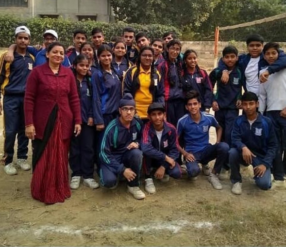 Divine Happy Senior Secondary School campus photo 6 of 7 — Paschim Vihar