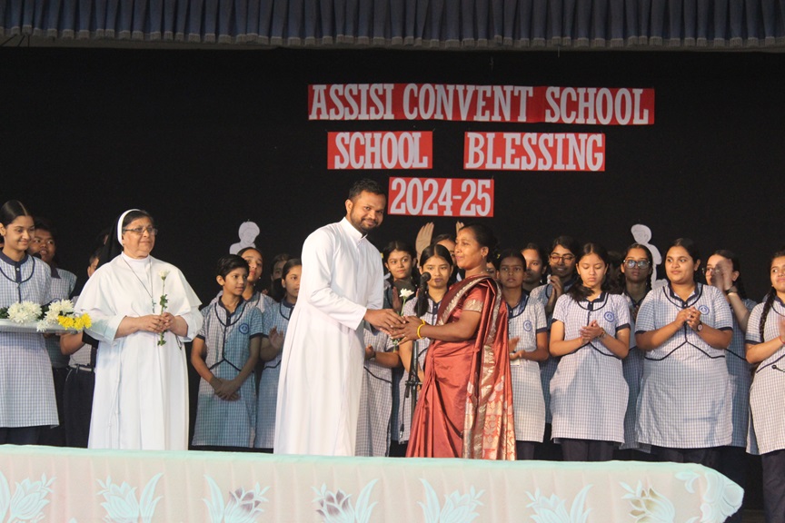 Assisi Convent School campus photo 13 of 30 — Sector 33