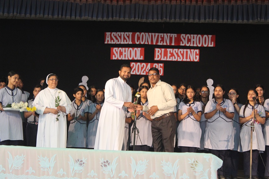 Assisi Convent School campus photo 15 of 30 — Sector 33