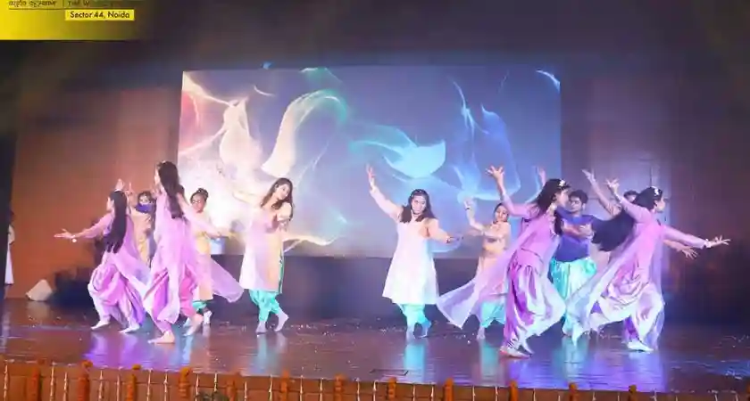 Amity Global School campus photo 3 of 4 — Sector 44