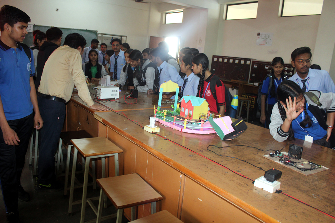 Mahi International School campus photo 7 of 9 — Tehra