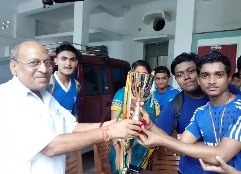 Devaki Memorial School campus photo 8 of 9 — New Town