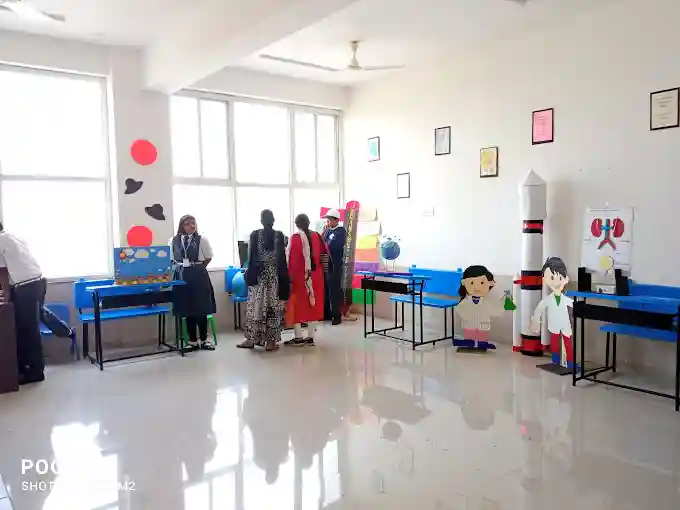 Gladiolus English Medium School campus photo 8 of 10 — Chakan