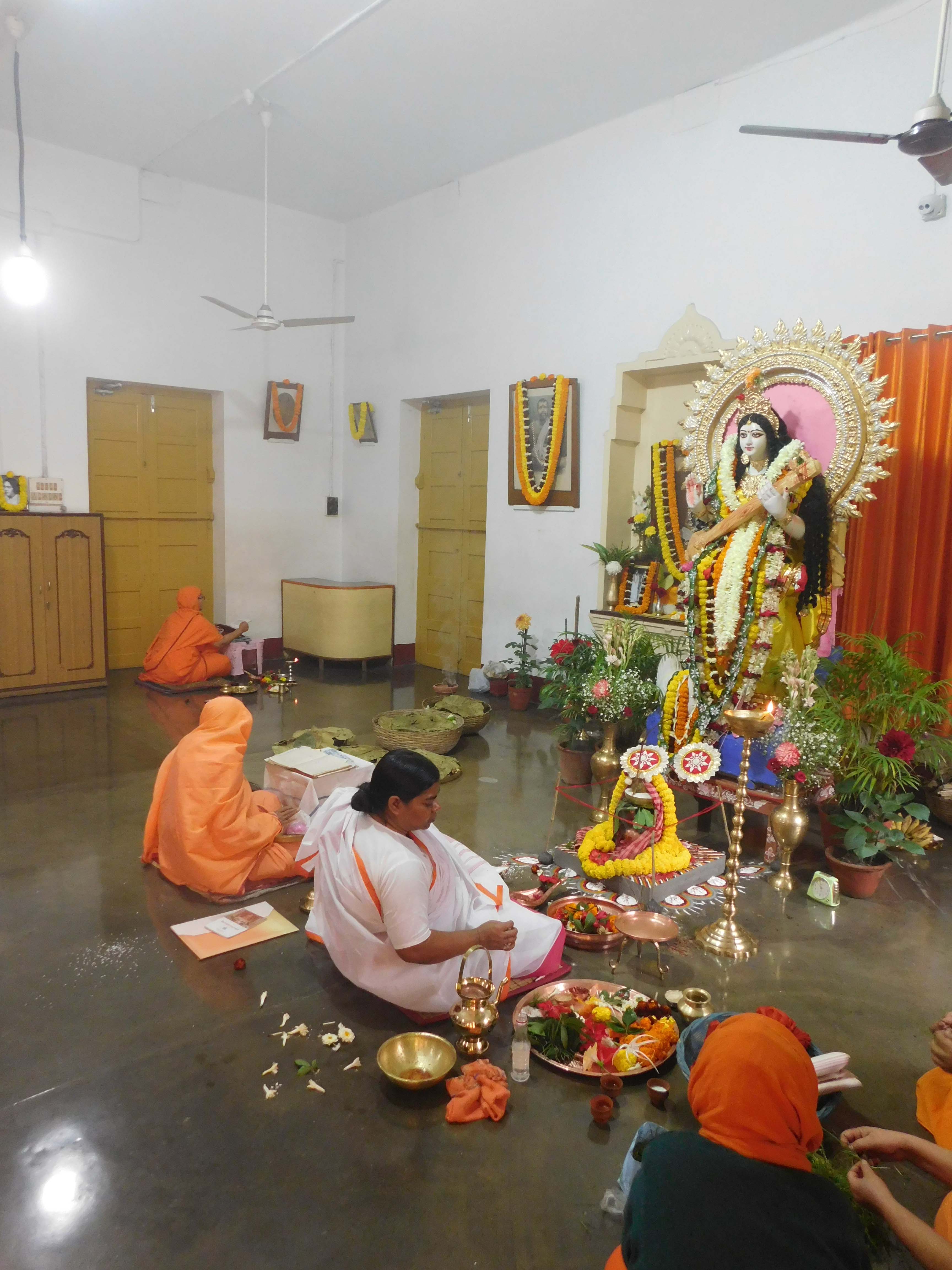 Sree Sarada Ashrama Balika Bidyalaya campus photo 3 of 8 — New Alipore