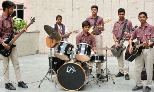 Darbari Lal DAV Model School campus photo 2 of 27 — Shalimar Bagh