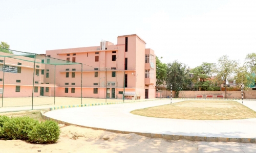 K.L. Mehta Dayanand Public Senior Secondary School campus photo 3 of 4 — Sector 7C