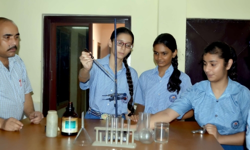 M.R. Vivekananda Model School campus photo 3 of 7 — Tilak Nagar (West Delhi)