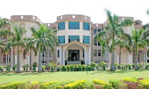 Modern Vidya Niketan Aravali Hills campus photo 3 of 11 — Sector 43