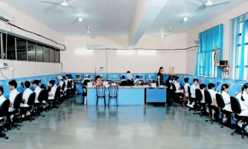 Modern Vidya Niketan Aravali Hills campus photo 6 of 11 — Sector 43