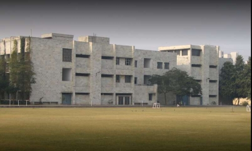 The Mother's International School campus photo 2 of 8 — Yusuf Sarai