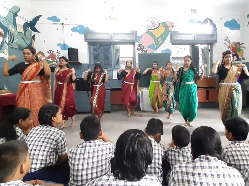 The New Horizon High School campus photo 6 of 8 — Kalighat